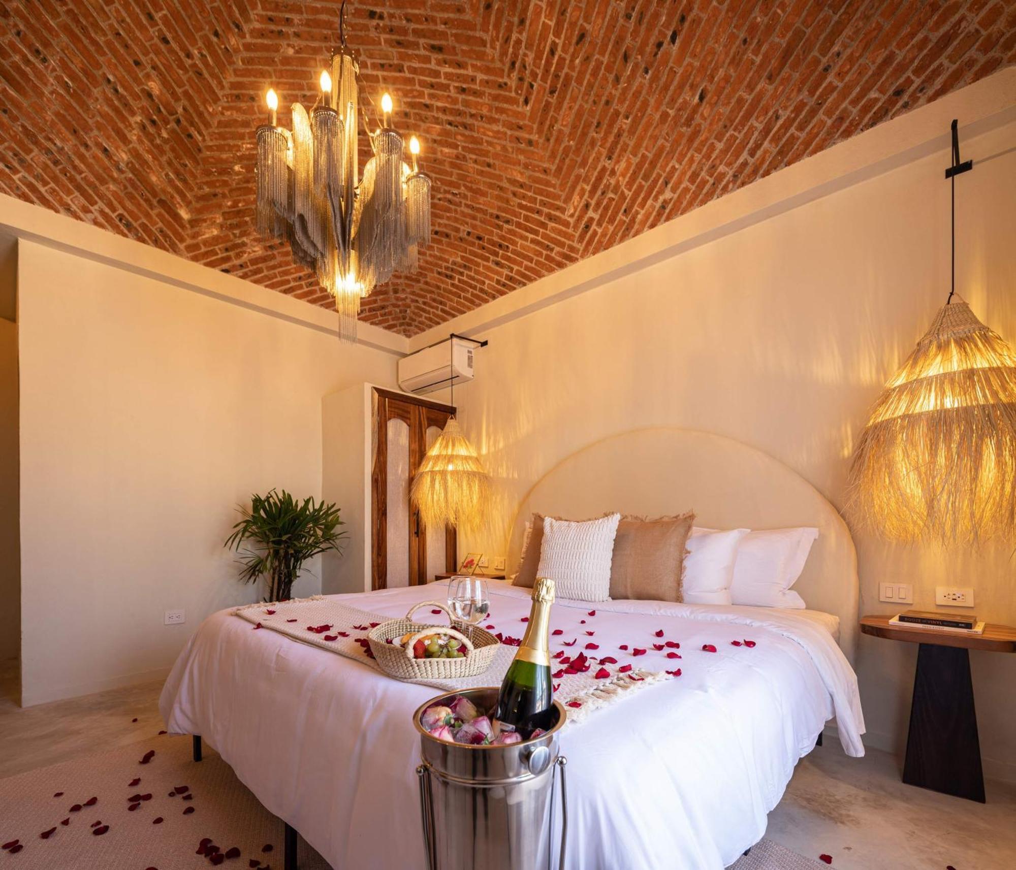 Holt Hotel Del Pueblito Сан Мигел де Аленде Екстериор снимка